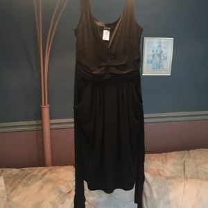 Black cocktail dress w/pockets